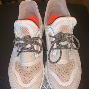 Women’s adidas edge lux